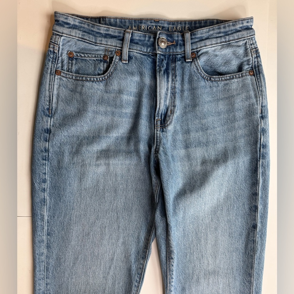 American Eagle Outfitters Light Blue Mid Rise 90s Bootcut Jeans Size 6 - Picture 5 of 14